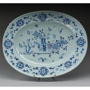 Large Oval Earthenware Dish