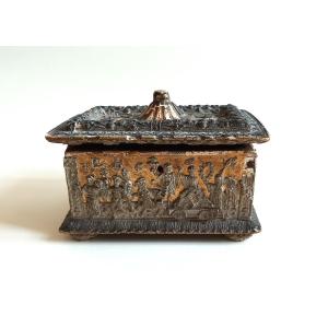 Italian Pastiglia Box 15th Century