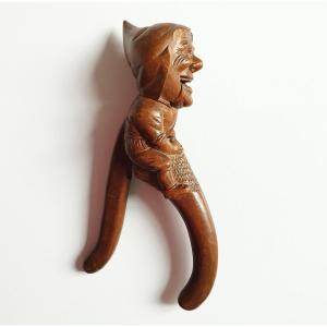  Wooden Hazelnut Cracker 19th Century