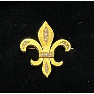 19th Century Gold And Pearl Fleur De Lys Brooch