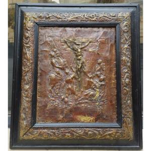 "christ On The Cross" Bas Relief In Embossed Copper On Wood XVII Century