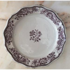 Eighteenth Moustiers Earthenware Plate