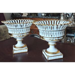 Two Cups On Foot In Openwork Porcelain From Paris XIX