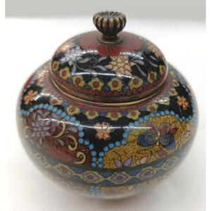 19th Century Covered Tripod Pot With Cloisonné And Speckled Decoration
