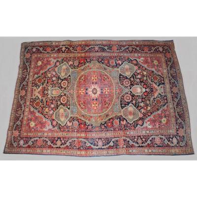 Old Saruk Persian Carpet