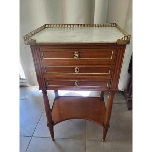 Louis XVI Mahogany And Fillet Coffee Table, 18th Century