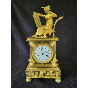 Gilded Bronze Clock "prudentia" Early 19th Century Height 42