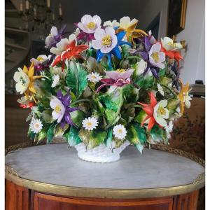 Large Capodimonte Floral Porcelain Early 20th Century 50cm