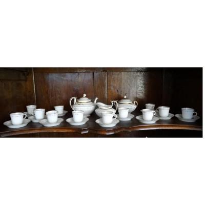 Service A café Avec Pièces De Forme