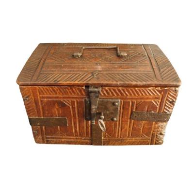 Carved Wood Box Early 19th Time With Lock And Key