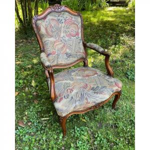 Louis XV Period Armchair In Natural Wood