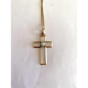 18 Carat Gold Necklace With Diamond Cross Pendant