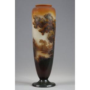 Vase With A Lake Landscape - Galle Establishments