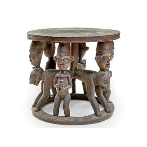 Trône Bamiléké Cameroun Carved Wood