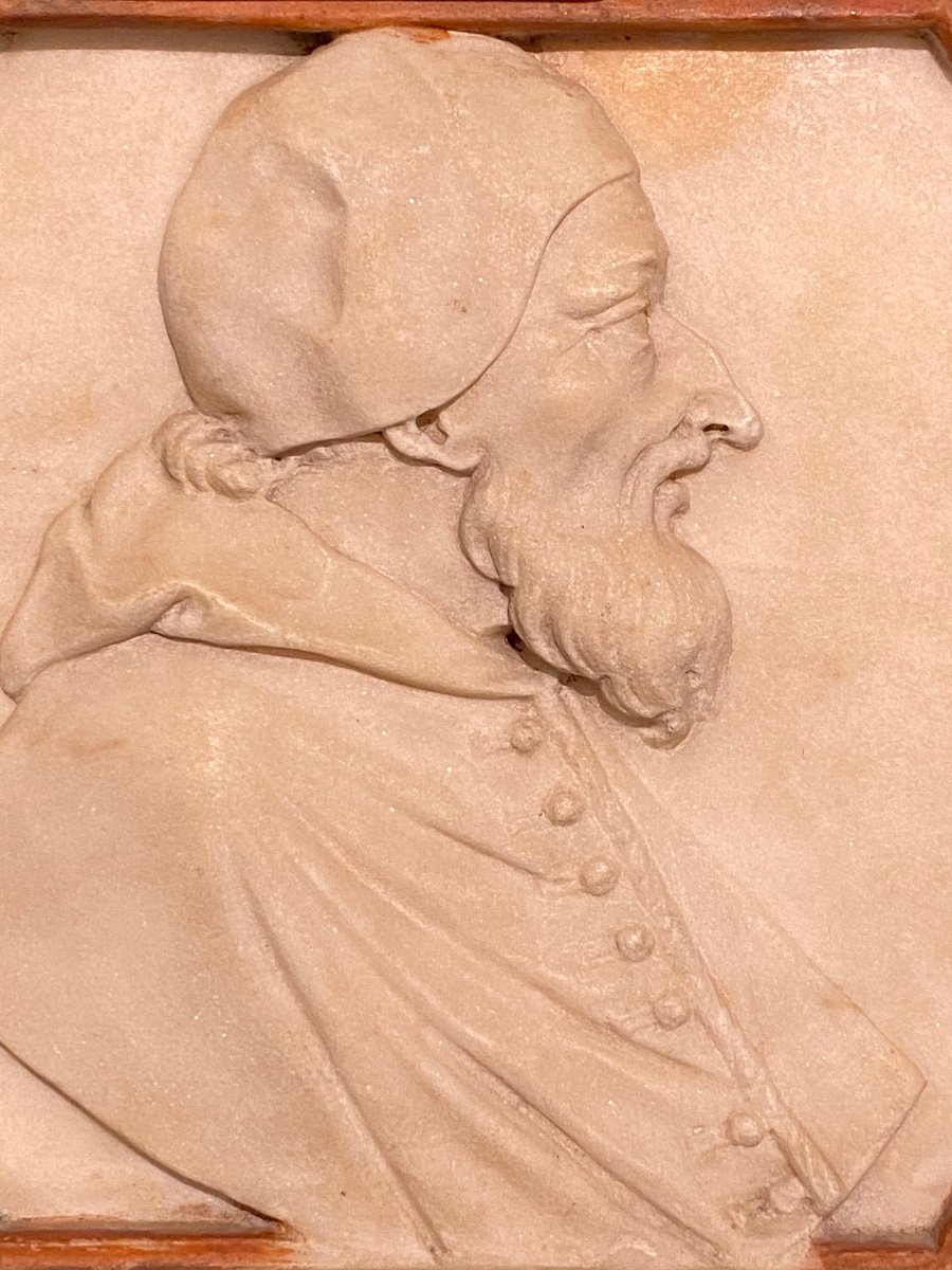 Hauts Reliefs En Marbre Représentant Des Papes-photo-2