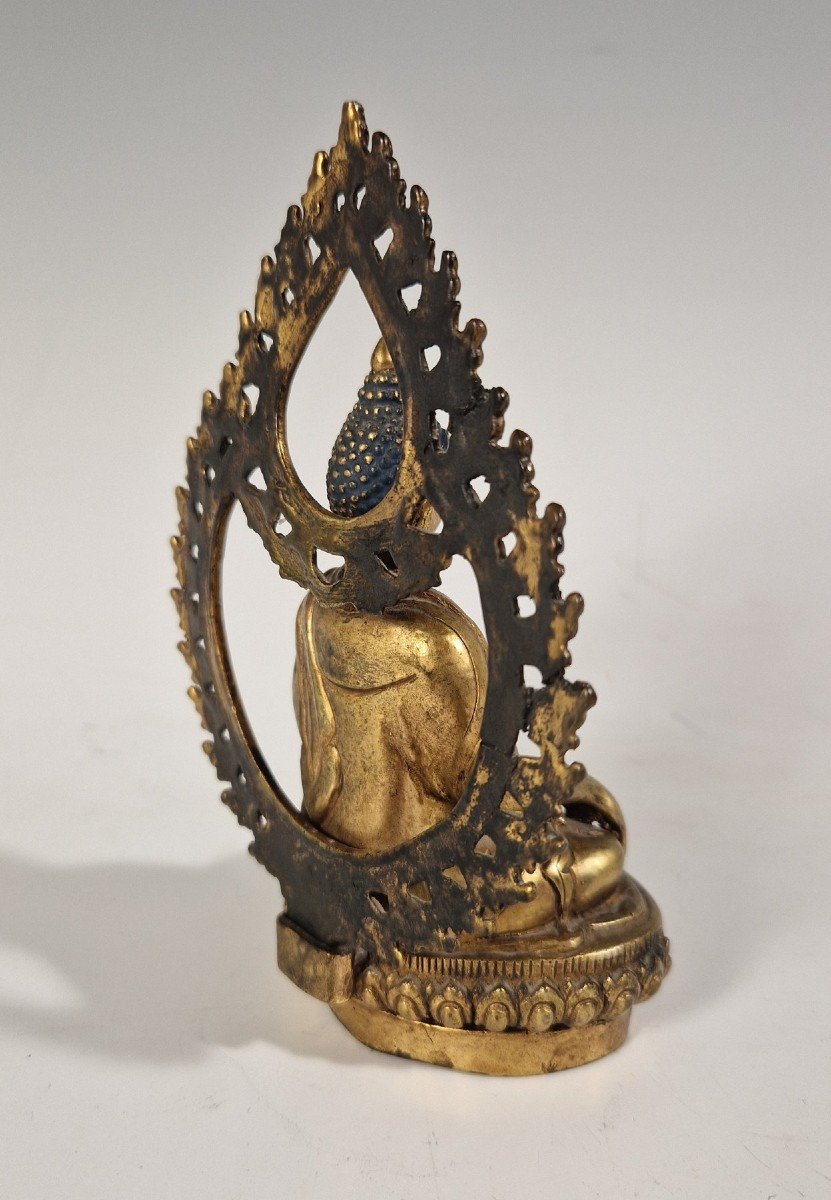 Budda in bronze-photo-5