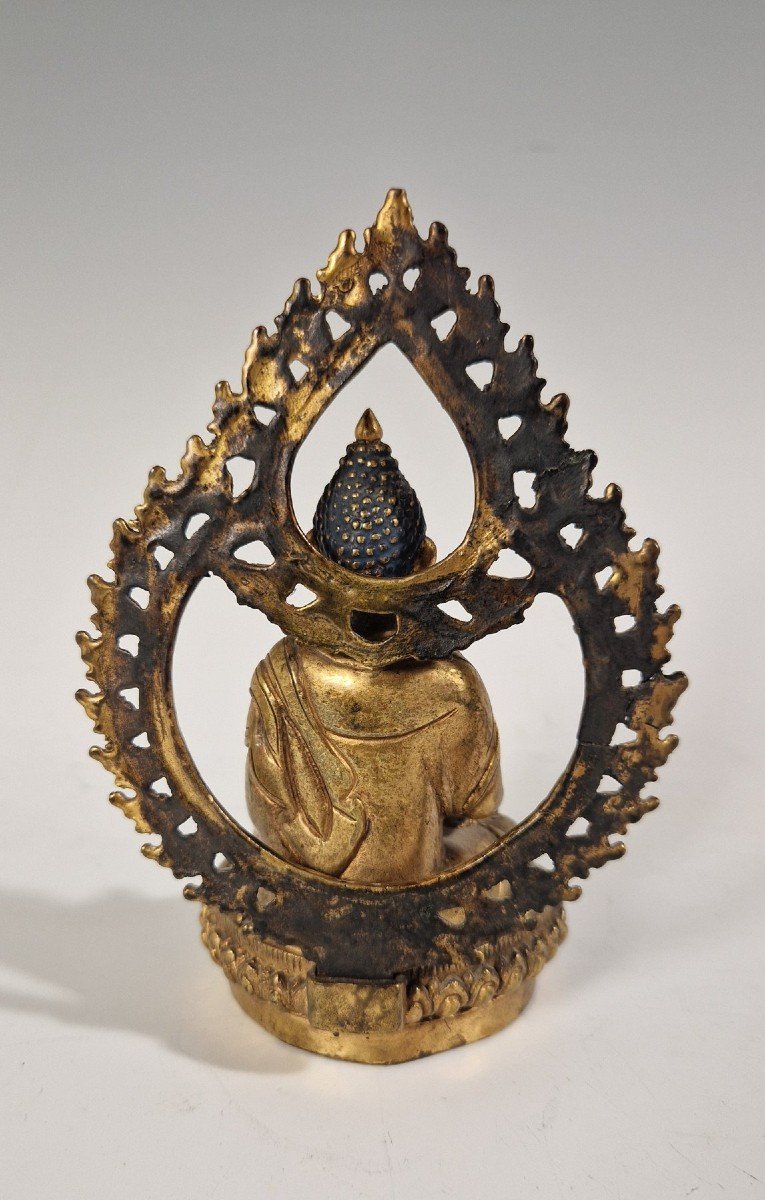 Budda in bronze-photo-6