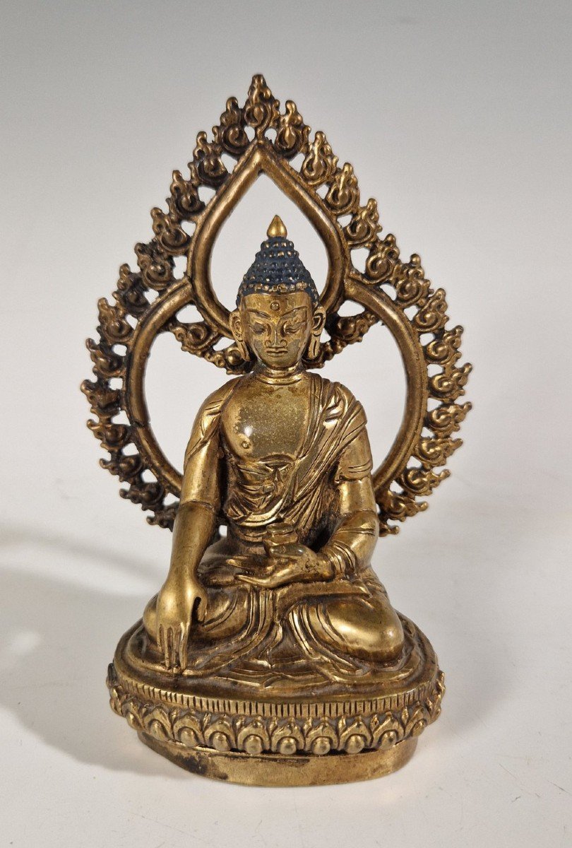 Budda in bronze