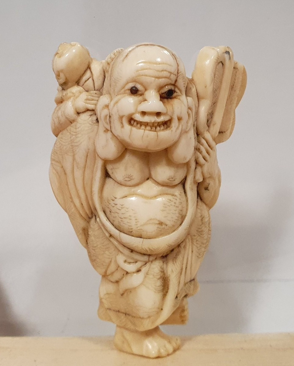 netsuke in avorio
