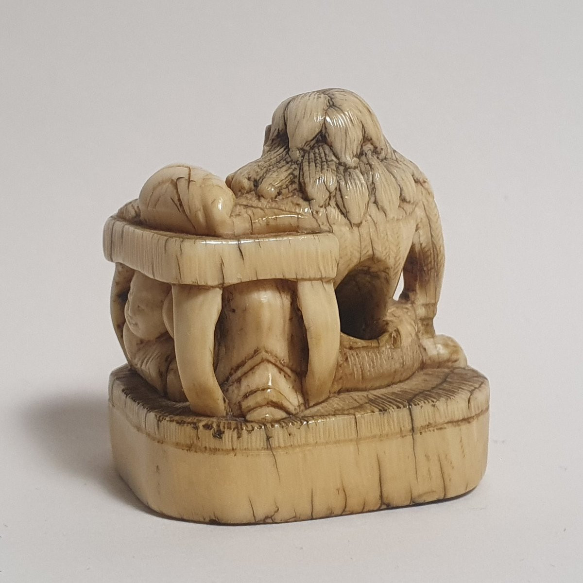 netsuke in avorio-photo-3