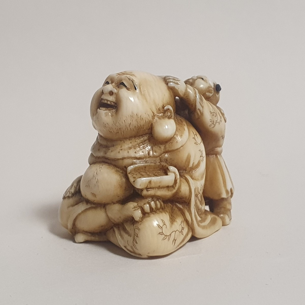 netsuke in avorio