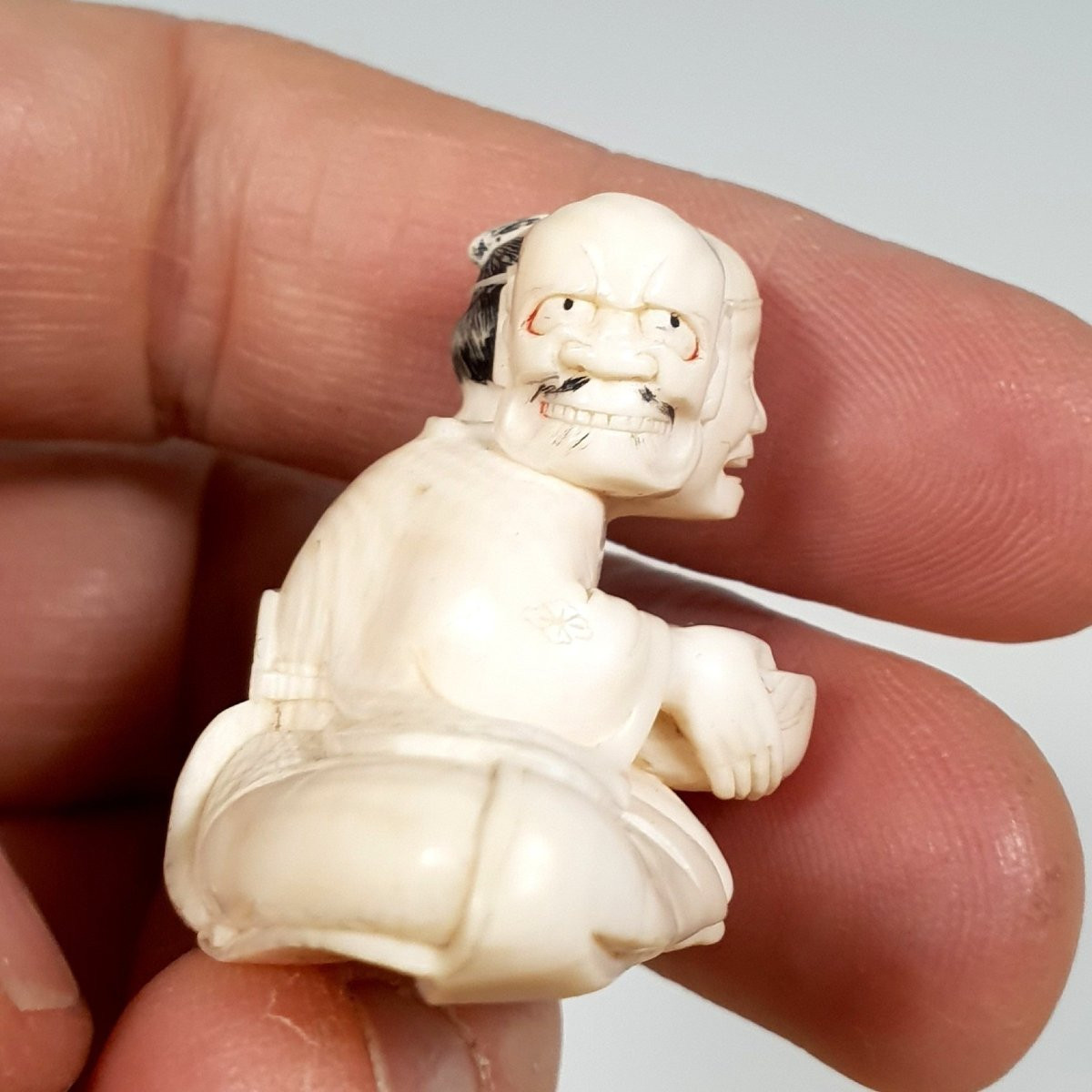 netsuke in avorio-photo-1