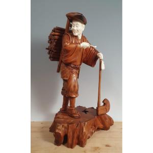 okimono in avorio e legno