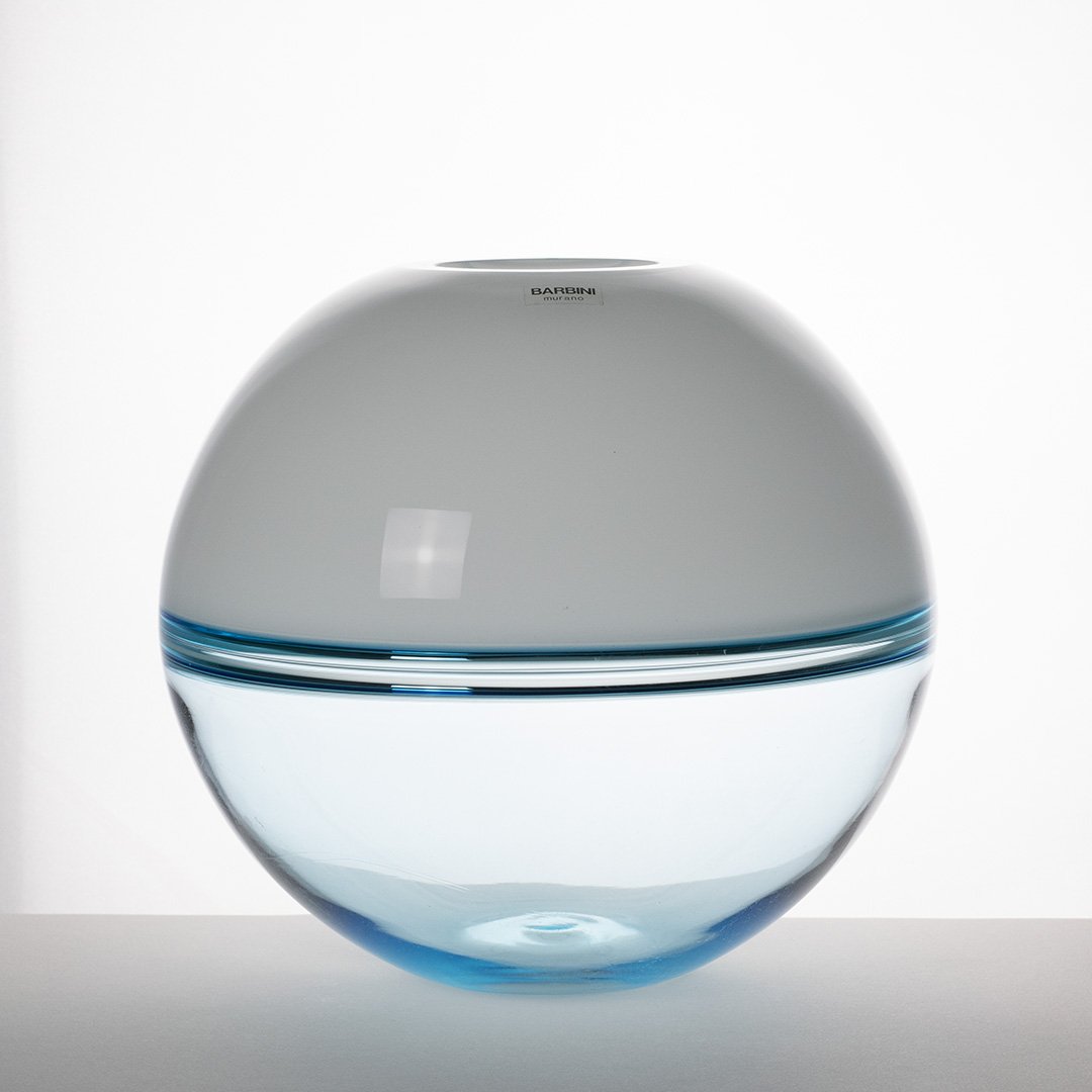 Vaso sferico a "incalmo" in vetro di Murano, Alfredo Barbini, 1970 ca.