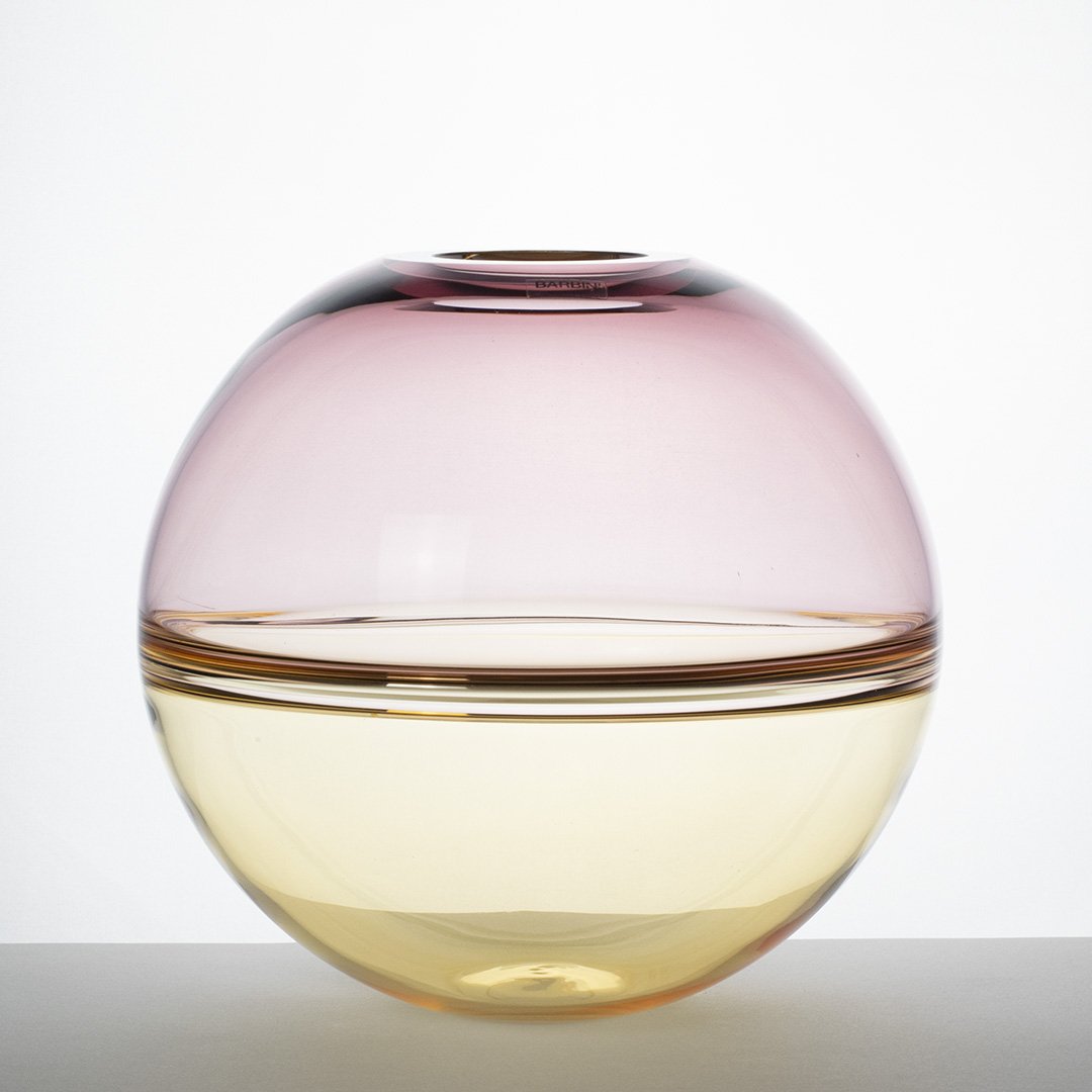 Vaso sferico a "incalmo" in vetro di Murano, Alfredo Barbini, 1970 ca.