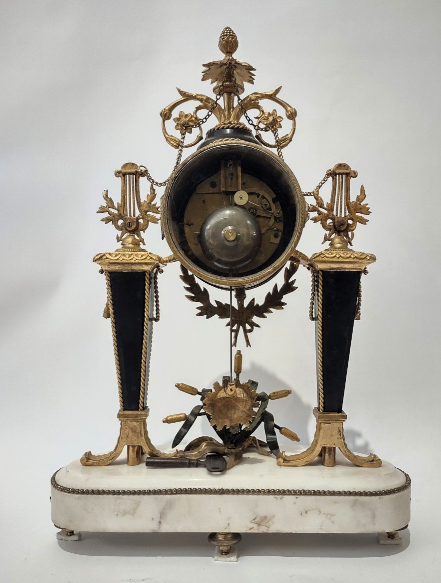 Orologio Luigi XVI in marmo e bronzo dorato-photo-3