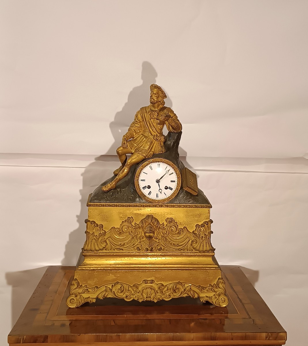 OROLOGIO NEOCLASSICO CON POETA FINE XVIII SECOLO