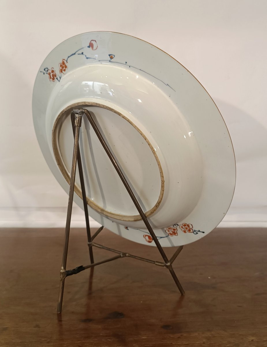 GRANDE VASSOIO QING CON DECORI IMARI FINE XVIII SECOLO -photo-1