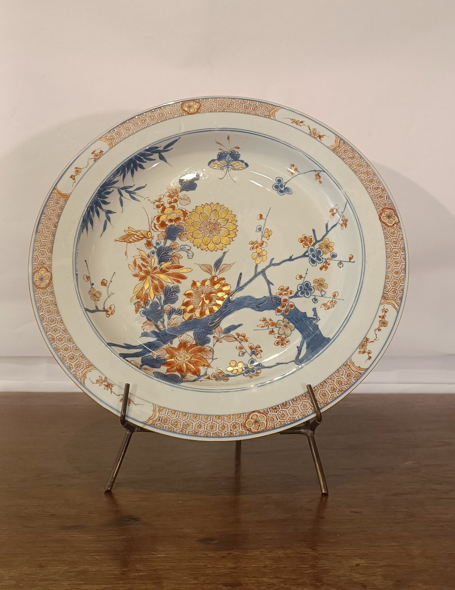 GRANDE VASSOIO QING CON DECORI IMARI FINE XVIII SECOLO -photo-3