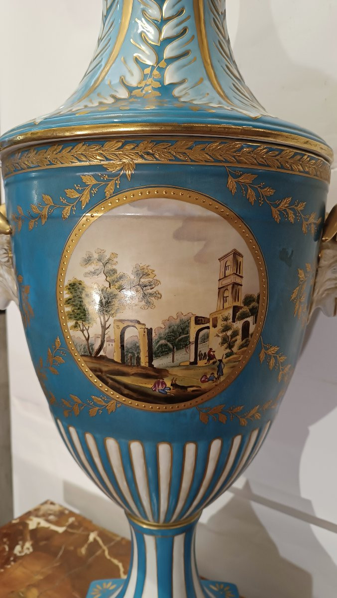 VASO IN PORCELLANA AZZURRO SECONDA META' XIX SECOLO-photo-6