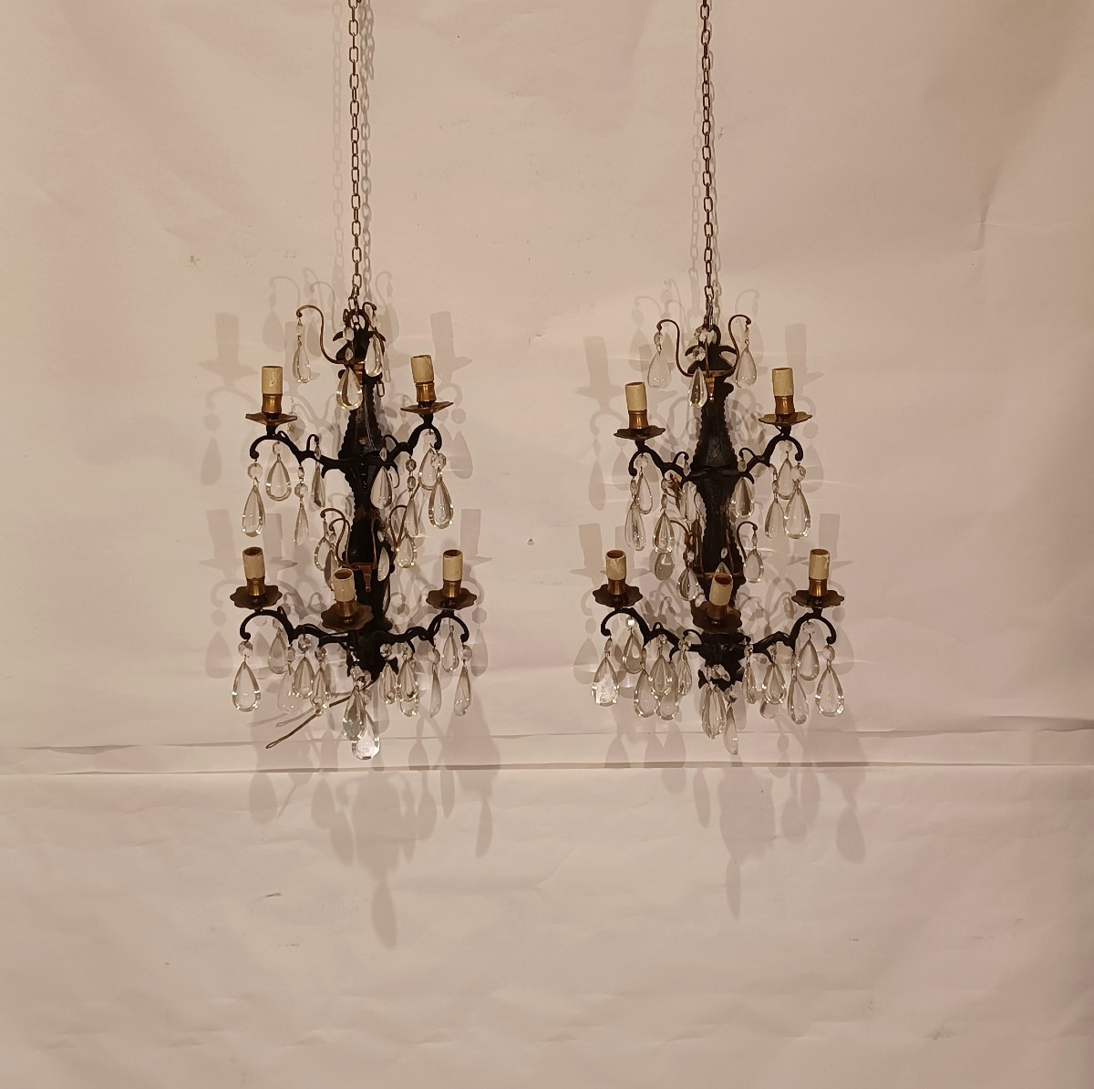 COPPIA DI APPLIQUES IN BRONZO E CRISTALLI PRIMI XX SECOLO 