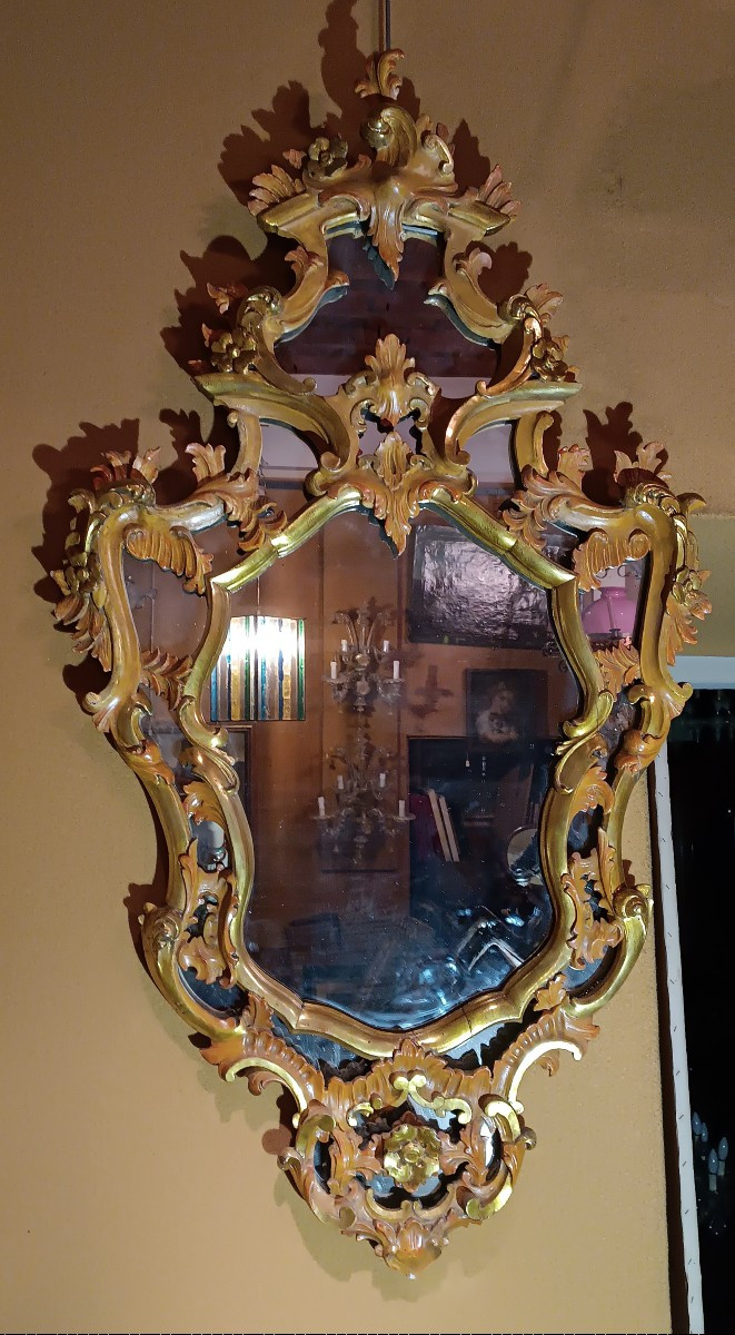 SPECCHIERA DIPINTA E DORATA IN STILE LUIGI XV META' XIX SECOLO