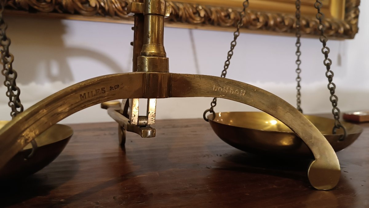 BILANCIA DA ORAFO INGLESE SECONDA META' XIX SECOLO -photo-3