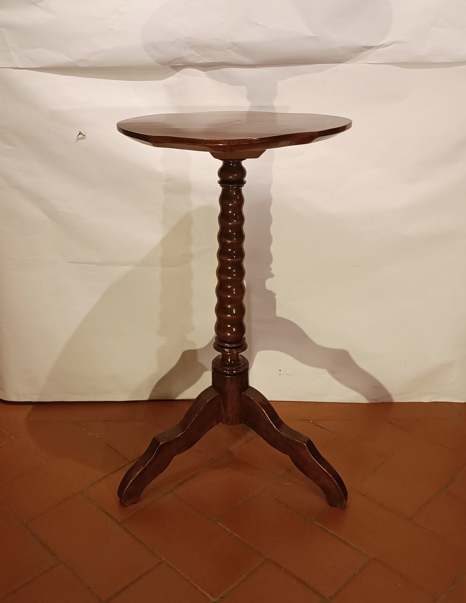 TAVOLINO GUERIDON IN NOCE META' XIX SECOLO
