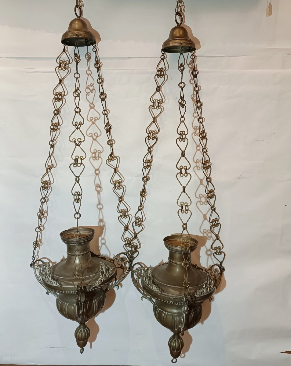 COPPIA DI LAMPADE VOTIVE PRIMO XIX SECOLO 