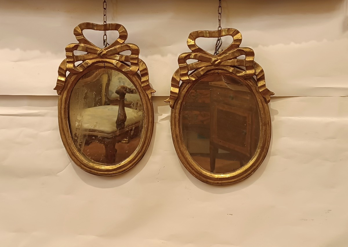 COPPIA DI PICCOLE SPECCHIERE LUIGI XVI FINE XVIII SECOLO