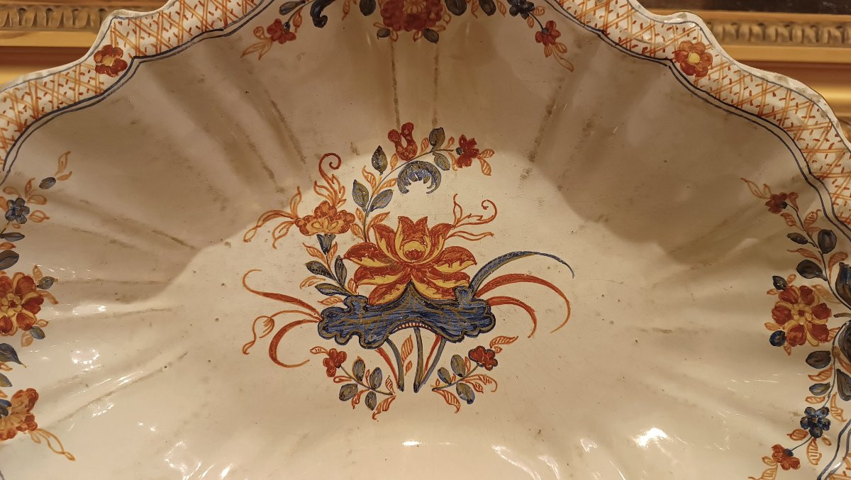 VASSOIO PER BARBA IN MAIOLICA FINE XVIII SECOLO-photo-2