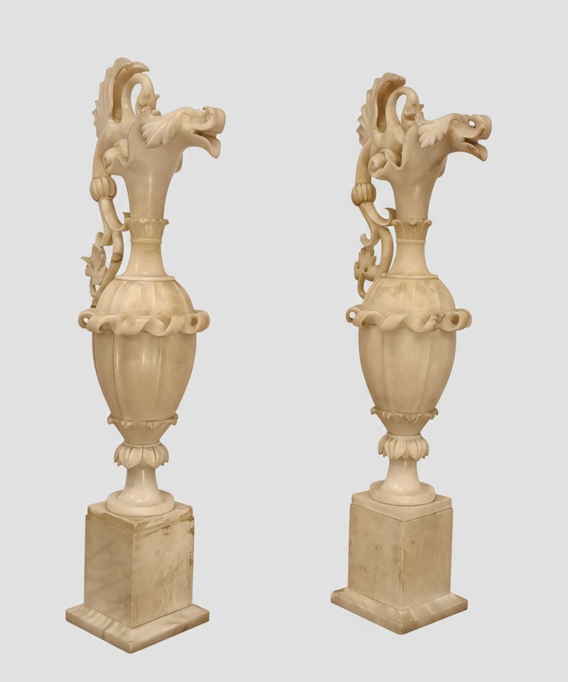 COPPIA DI VASI IN ALABASTRO XIX SECOLO