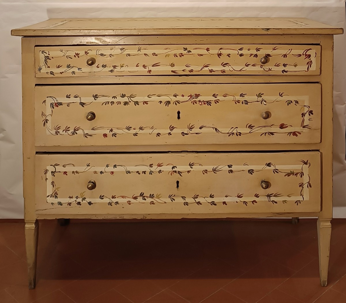 CASSETTONE LACCATO FINE XIX-INIZI XX SECOLO