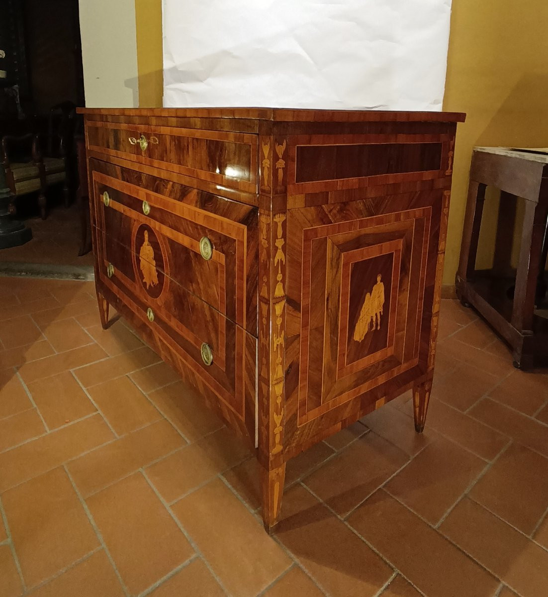 CASSETTONE LASTRONATO E INTARSIATO NEOCLASSICO FINE XVIII SECOLO -photo-4