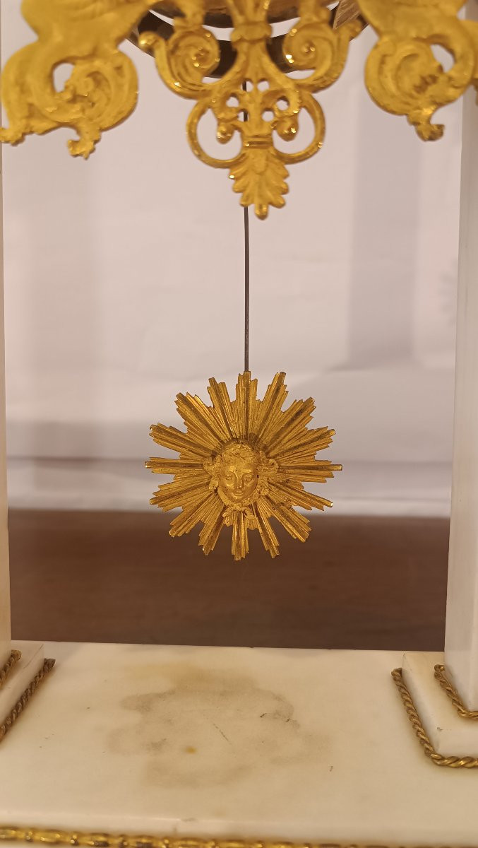 OROLOGIO A TEMPIETTO IN MARMO BIANCO SECONDA META' XVIII SECOLO -photo-3