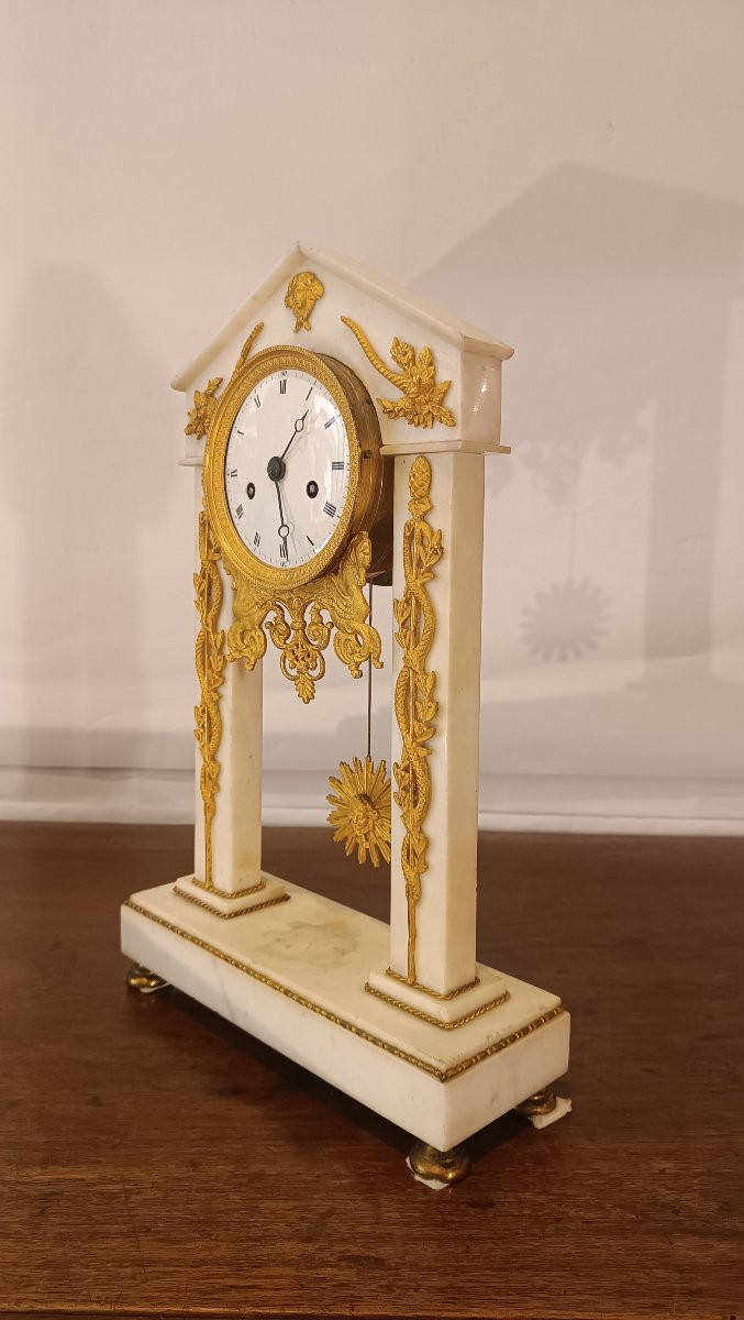 OROLOGIO A TEMPIETTO IN MARMO BIANCO SECONDA META' XVIII SECOLO -photo-5