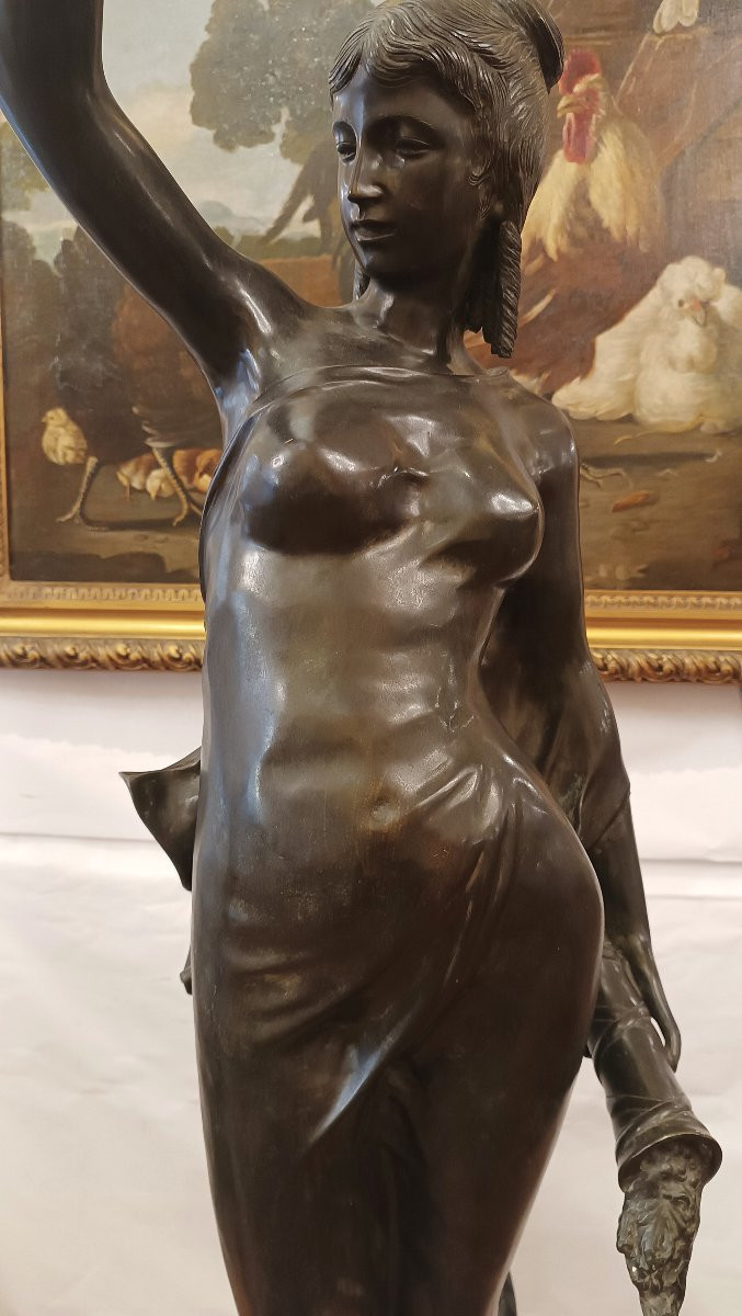 LAMPADA CON SCULTURA IN BRONZO DELLA DEA FORTUNA SECONDA META' XIX SECOLO-photo-2