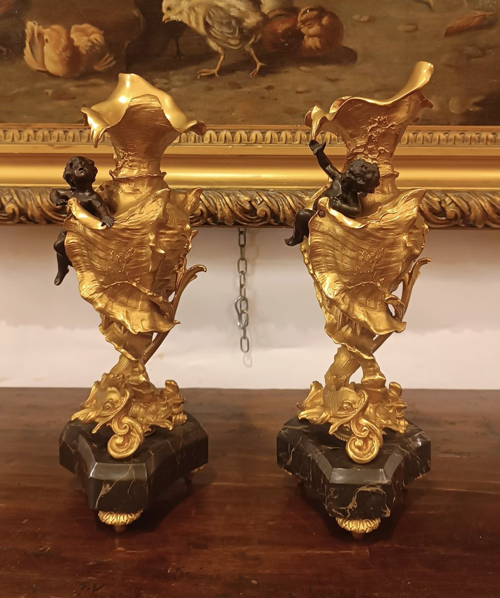 COPPIA DI VASI DECORATIVI IN STILE LUIGI XV META' XIX SECOLO-photo-1