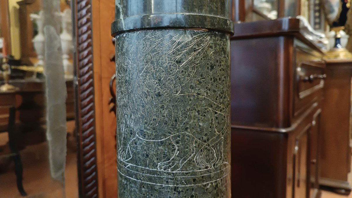 COLONNA IN MARMO VERDE CON GRAFFITO META' XVIII SECOLO-photo-4