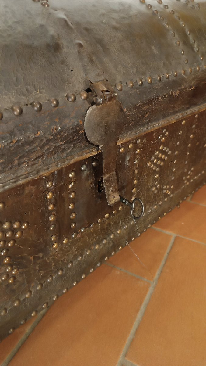 BAULE DA CARROZZA IN CUOIO FINE XVII SECOLO-photo-1